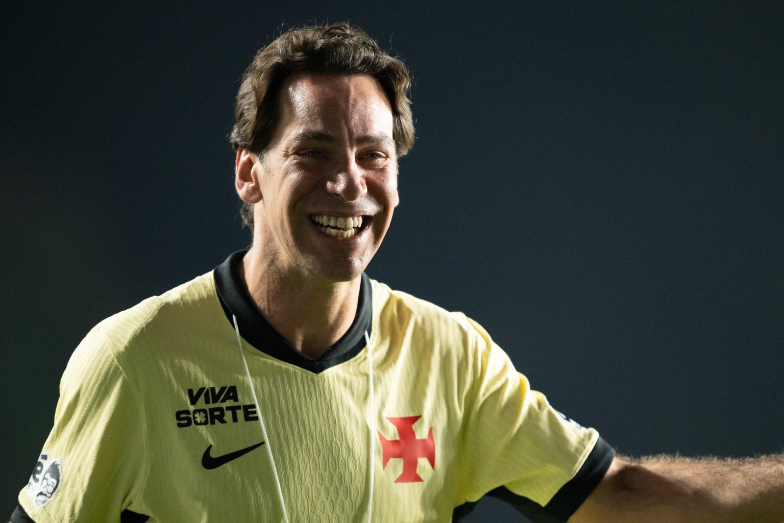 O que prevê contrato entre Vasco e empresa de Lamacchia? Entenda investimentos e obrigações