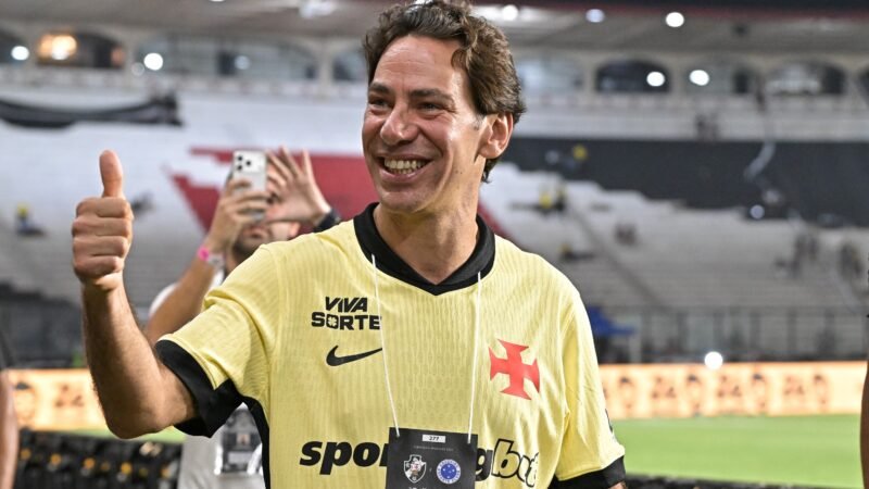 Sócios do Vasco votam venda da SAF para Marcos Lamacchia; entenda processo