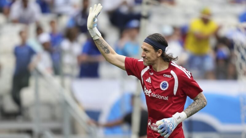 Cássio supera preconceito com psicólogo e rebate críticas a jogadores: “Não é dinheiro”