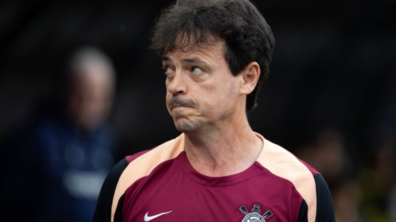 Diniz encara Inter sob pressão em mesma sequência sem vencer que derrubou Dorival no Corinthians