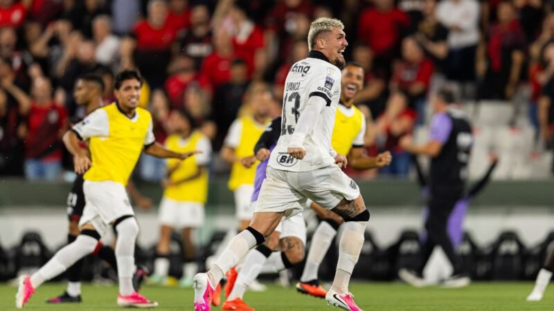 Lyanco desabafa sobre lance bizarro e gol heróico do Atlético-MG no fim: “Só acontece comigo”