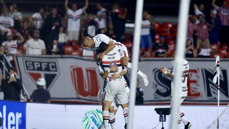 Trio reunido: São Paulo volta a ter Lucas, Luciano e Calleri à disposição após cinco meses