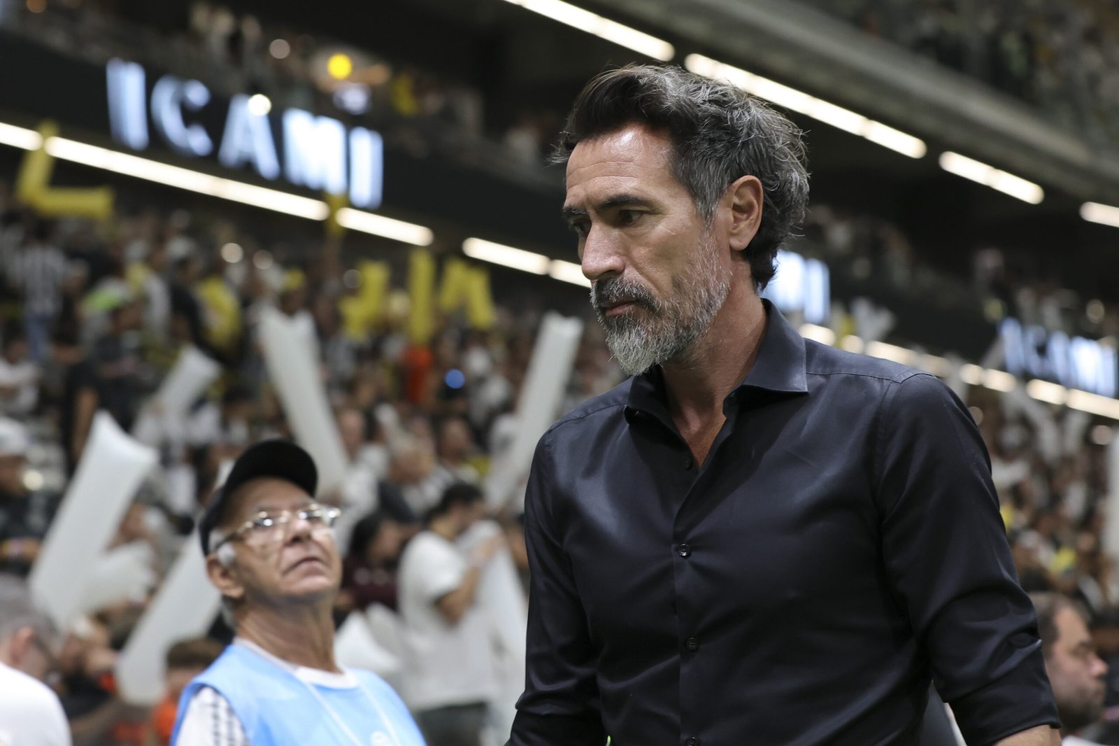 Domínguez enaltece vitória do Atlético-MG em semifinal e responde sobre volta de Fred