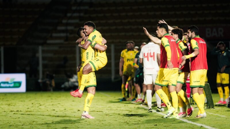 Mirassol tem rodada perfeita e fica mais perto de afastar ameaça do rebaixamento