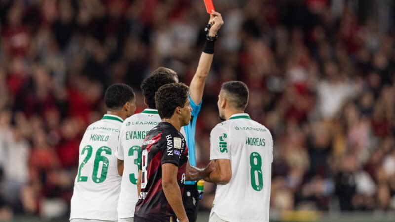 Andreas Pereira é absolvido pelo STJD em caso de expulsão contra o Athletico-PR; Palmeiras é punido