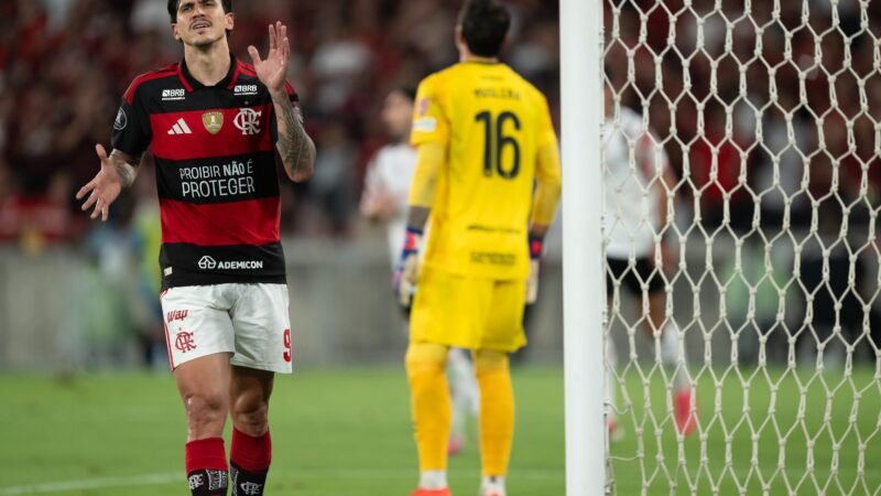 Pedro fecha mata-mata da Libertadores sem gol pela quinta vez em sete anos no Flamengo