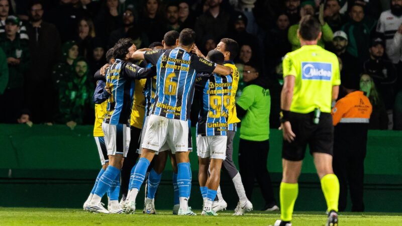 Vitória e desempenho em Curitiba