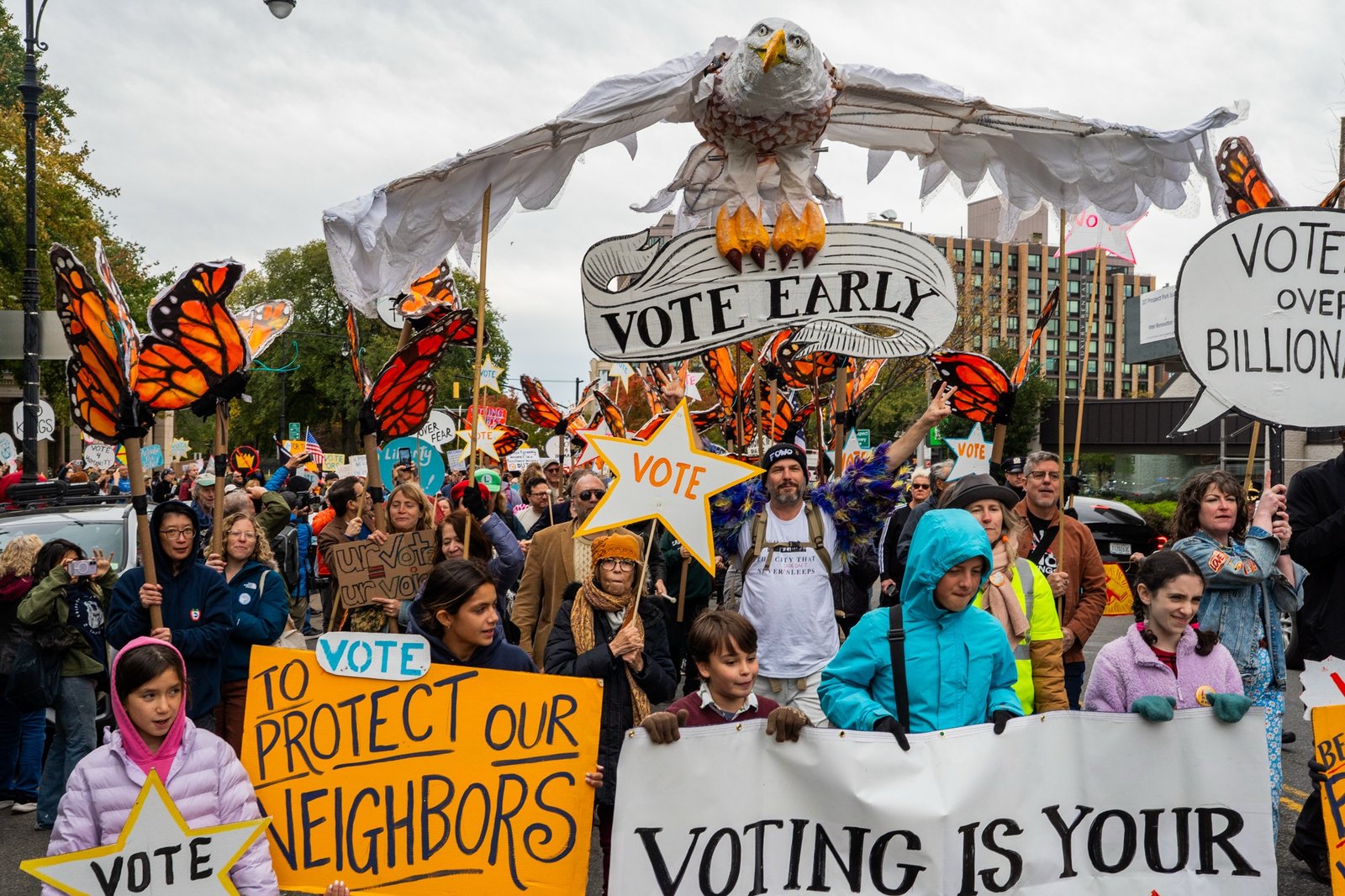 Protestos contra Trump pedem voto antecipado nos EUA antes das eleições de meio de mandato