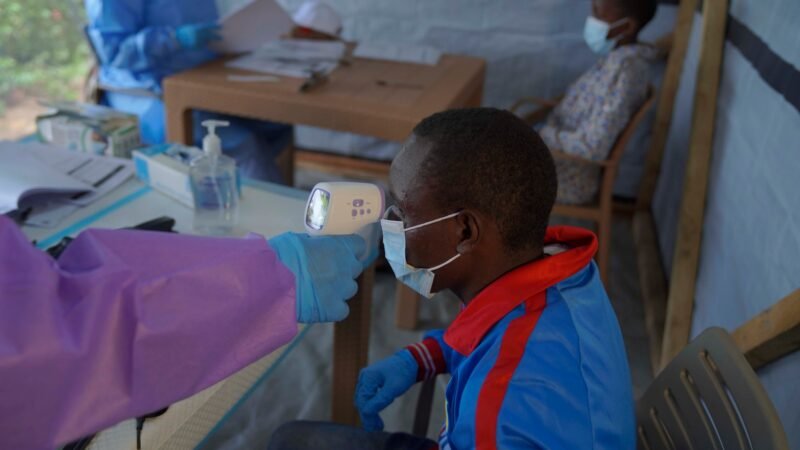 Casos de Ebola passam de 10 mil no Congo
