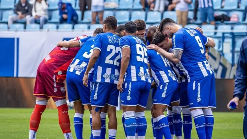 Atleta do Avaí relata ter sido alvo de falas racistas por jogador do Ceará