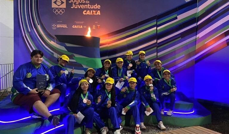 Handebol feminino do Amazonas conquista prata e garante acesso à elite dos Jogos da Juventude