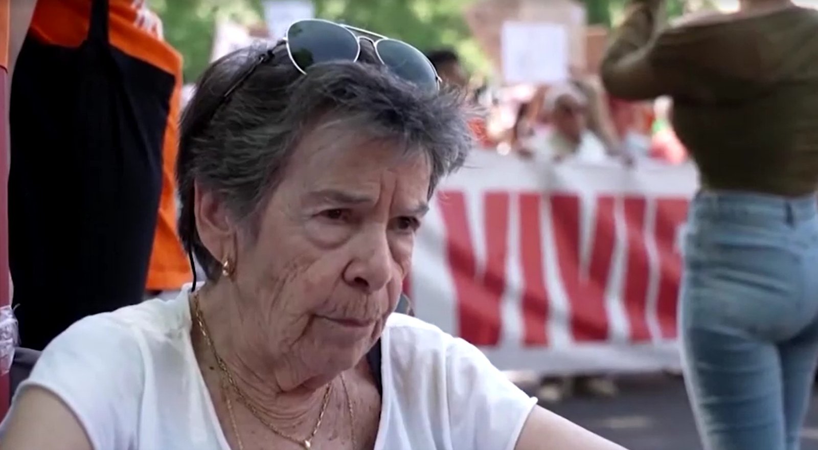 Morre aos 87 anos mulher que foi despejada e virou símbolo da luta por moradia na Espanha