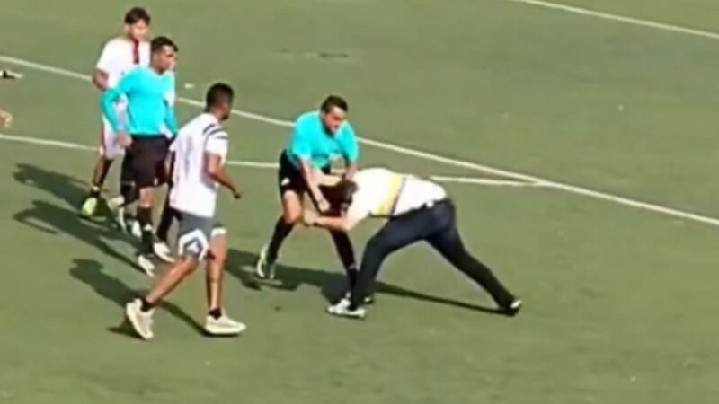 Membro do VAR de Atlético-MG x Montevideo City trocou socos em jogo Sub-15; assista