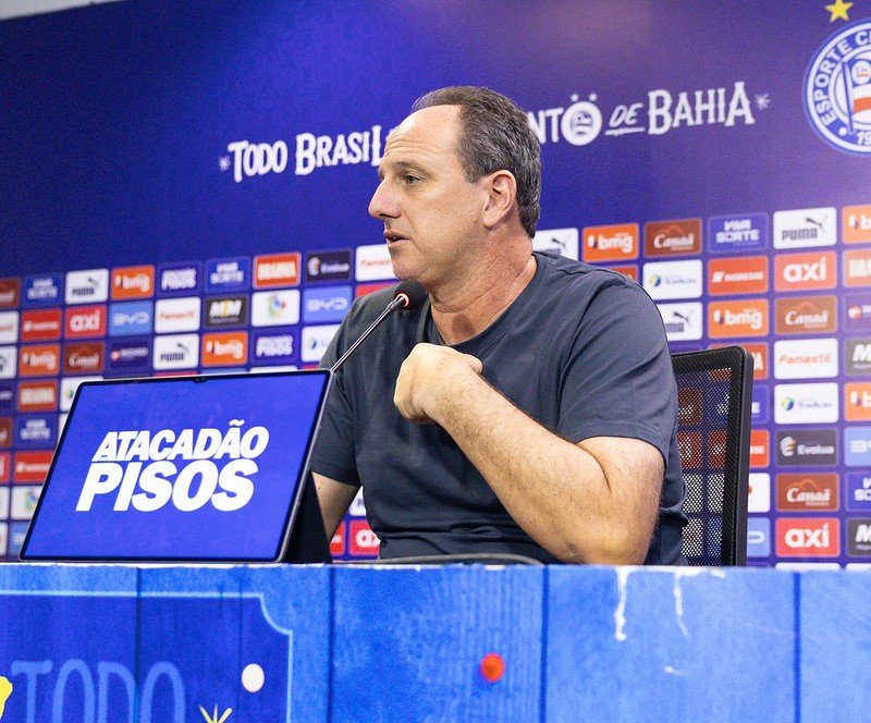 Ceni reclama de início de segundo tempo ruim do Bahia em vitória sobre o Mirassol: “Uma m…”