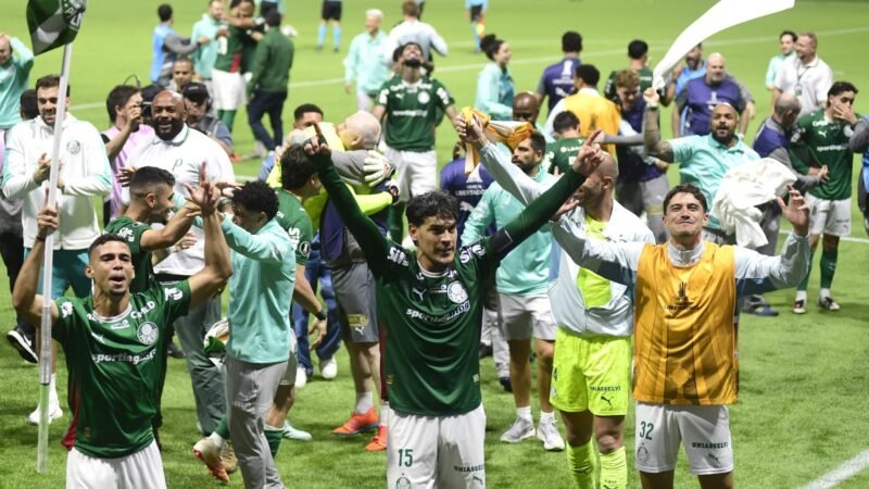 O futebol foi gentil com o Palmeiras e cruel com o Fluminense