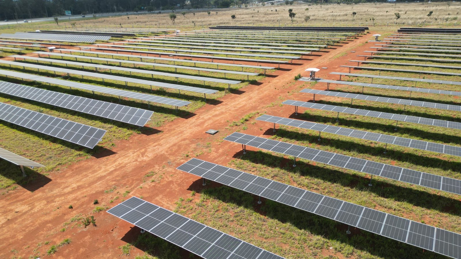 TSE chega às eleições com 100% do consumo de energia compensado por geração solar; economia será de R$ 745 mil por ano