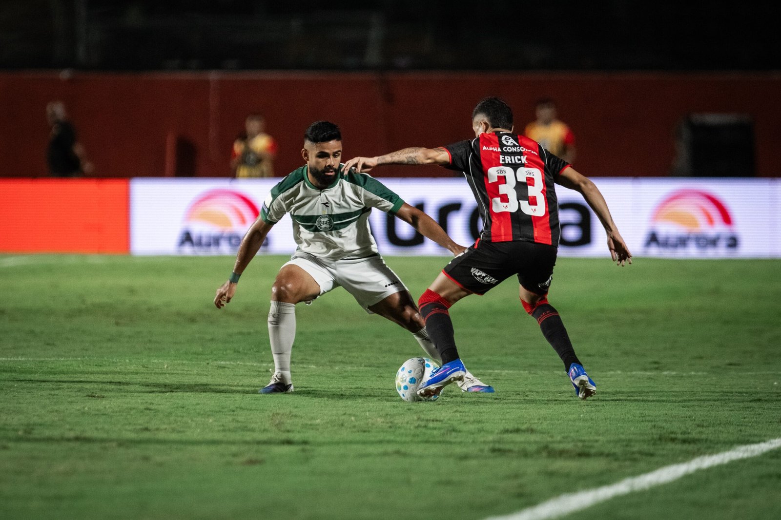 Coritiba x Vitória: rivais contra o Z-4 estão entre piores mandantes e visitantes da Série A