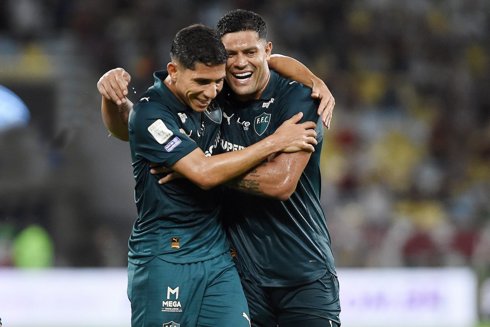 Análise: Fluminense passeia na volta da Data Fifa e embala para sequência importante com show de Savarino