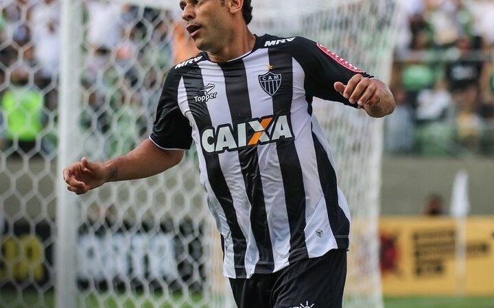 Multa milionária: veja como está o acordo do Atlético-MG com o ex-atacante Fred por ida ao Cruzeiro