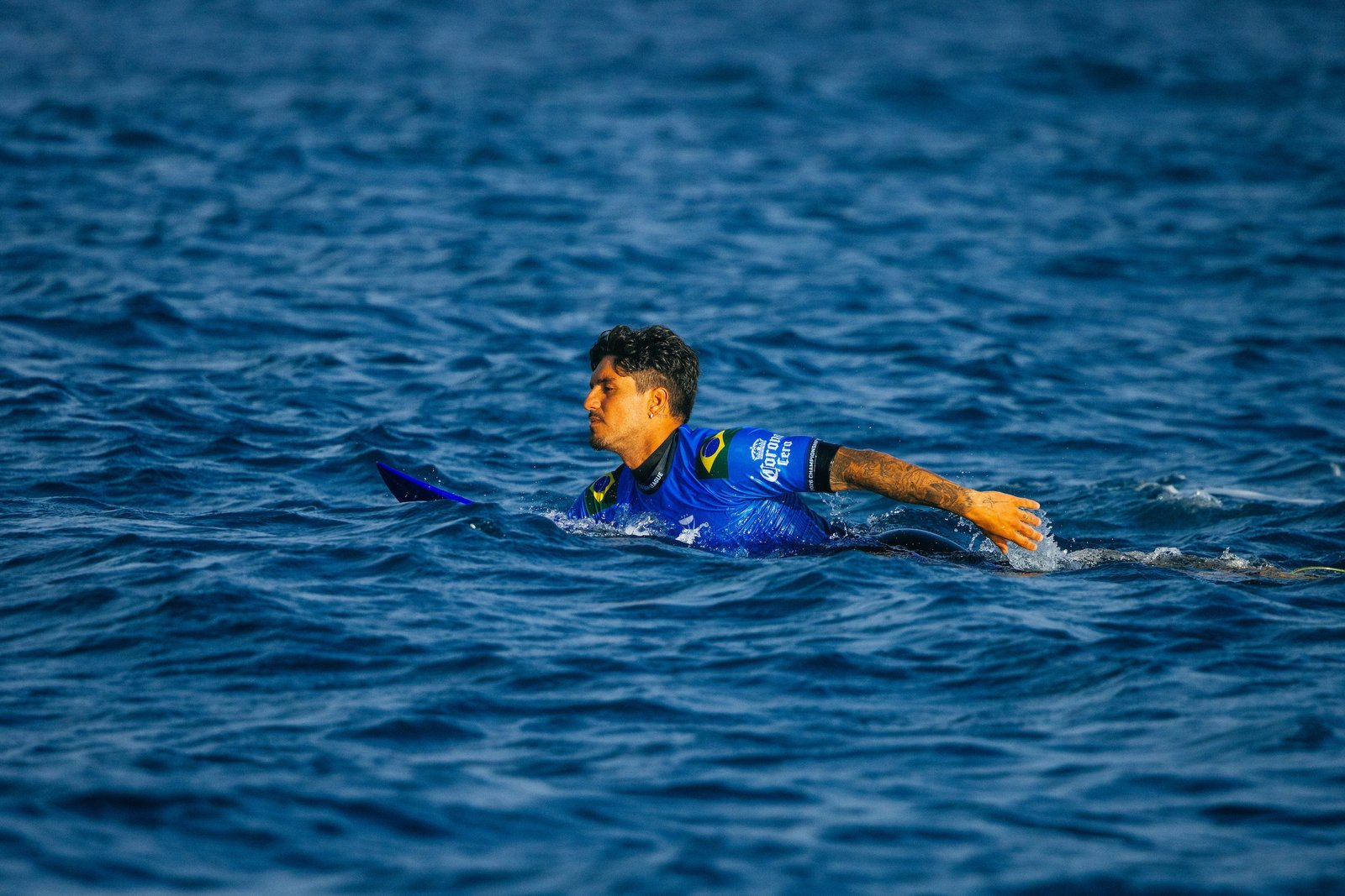 WSL: Medina bate Filipinho em duelo de campeões mudiais e vai às quartas de final de Peniche