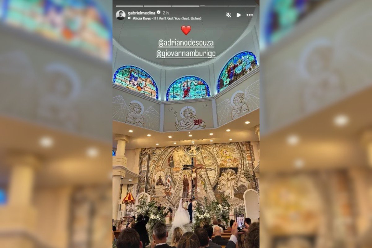 Gabriel Medina marca presença em casamento de Mineirinho, no interior de SC