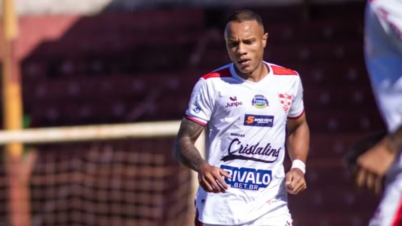 Linense rescinde com sete jogadores após eliminação na Copa Paulista; veja lista