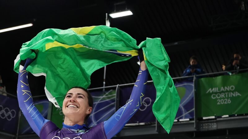 Nicole Silveira anuncia pausa no skeleton para se recuperar de lesão no joelho