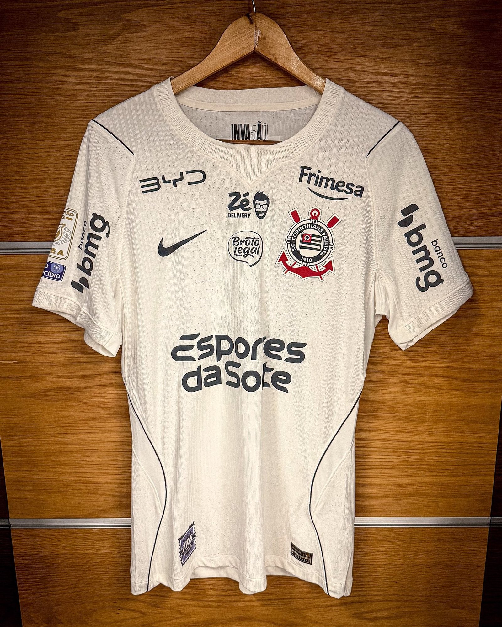 Corinthians busca opção para máster e cogita patrocínios pontuais para o fim do Brasileirão