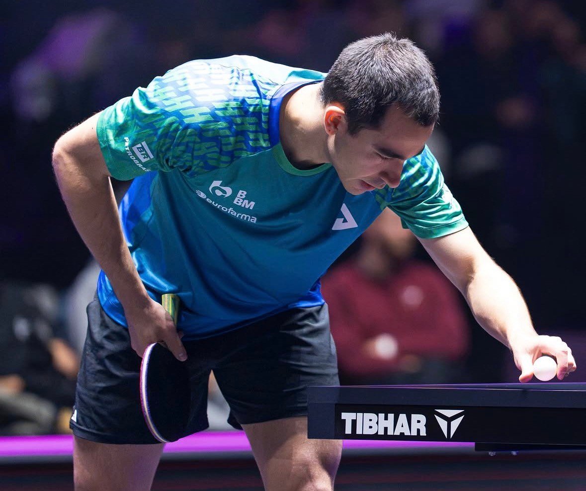 Hugo Calderano vence russo e conquista vaga na semi do WTT de Montpellier
