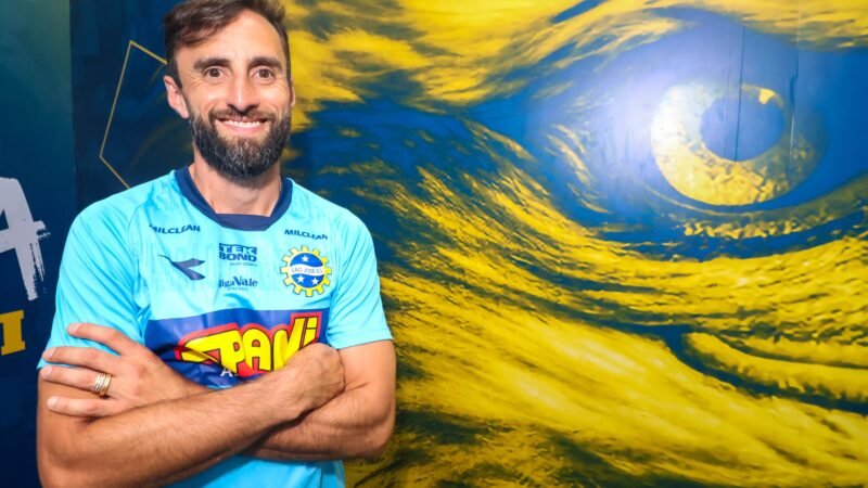 Do “quase” na comissão ao gramado: Maurício vive sonho de infância e ajuda o São José a voltar ao cenário nacional