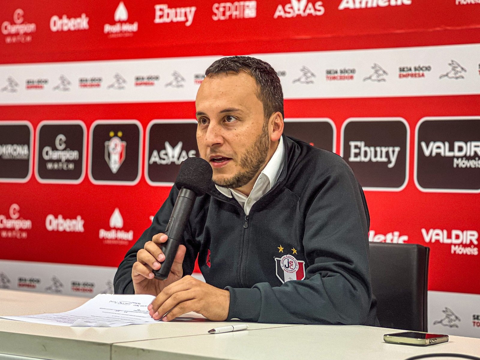 Dartanhan Oliveira renuncia ao cargo de presidente do Joinville