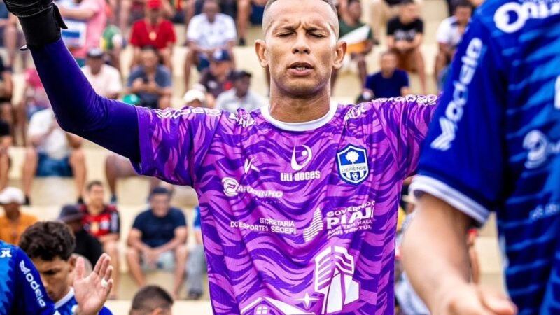 Oeirense renova contrato com o goleiro Johnathan Carvalho para o Piauiense 2027