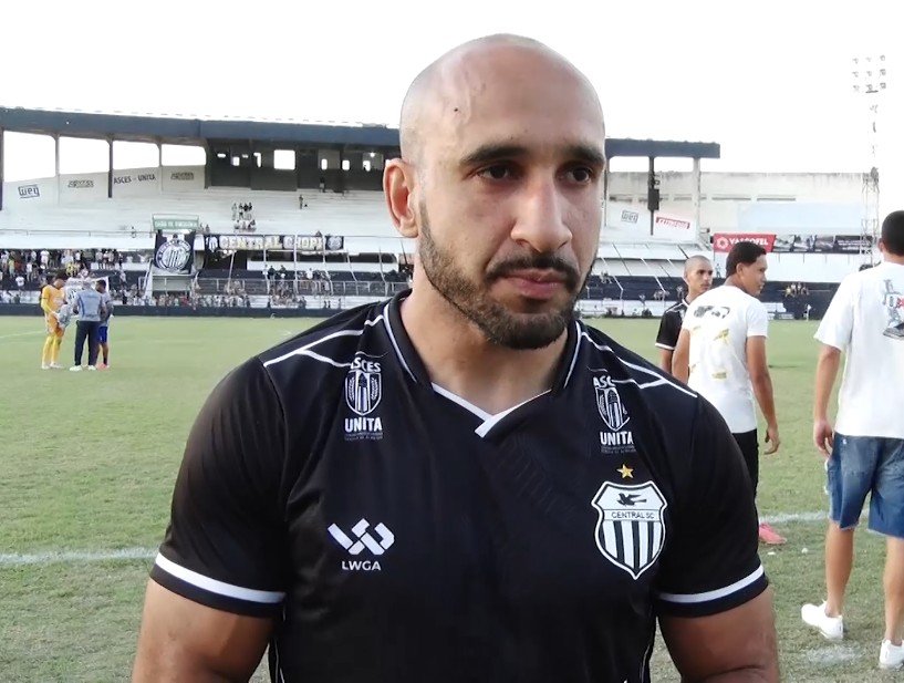 Leandro Costa valoriza vitória do Central na estreia: “O importante foram os três pontos”