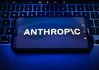 IA da Anthropic envia denúncia falsa de homicídio a site de polícia nos EUA