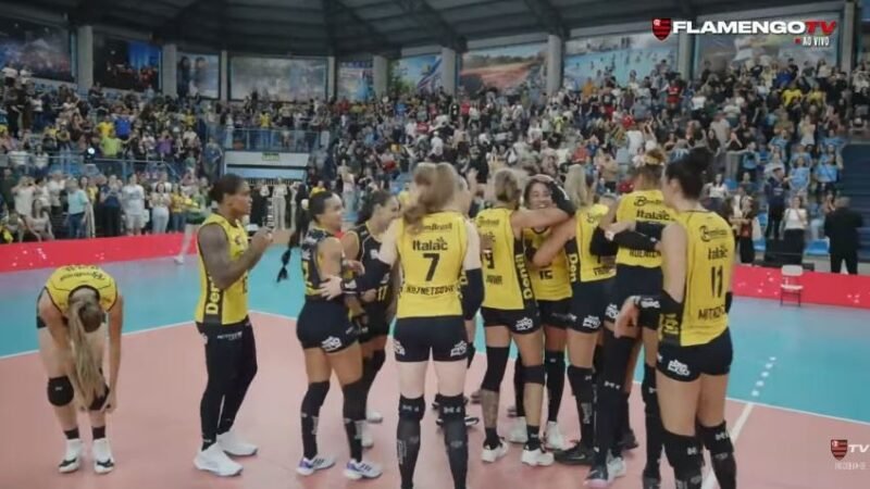 Praia Clube vence Sesc-Flamengo em amistoso eletrizante de cinco sets