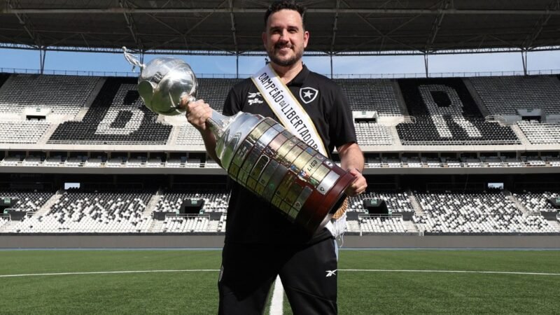 Santa anuncia Raphael Rezende, ex-Botafogo, para análise de mercado e prospecção de atletas
