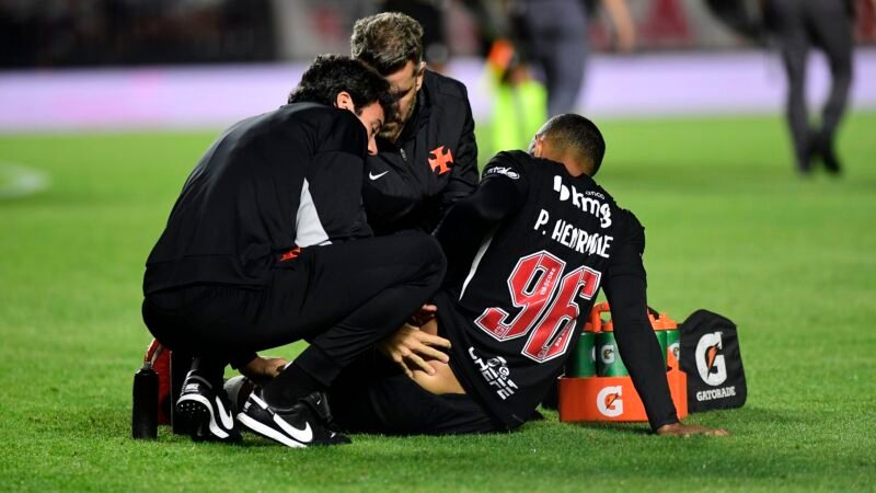 Jogadores do Vasco admitem cansaço em sequência, mas viram chave para duelo contra o Boca