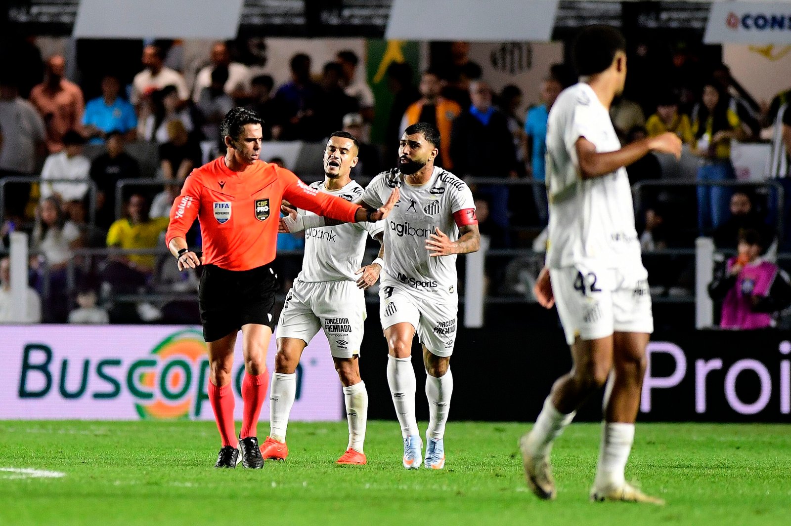 Análise: novo tropeço em casa deixa “missão Libertadores” mais distante para o Santos