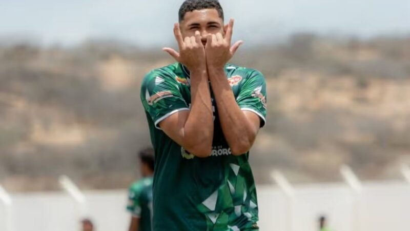 Nome de craque e média de 1,5 gol: conheça o jovem que lidera clube estreante a acesso estadual