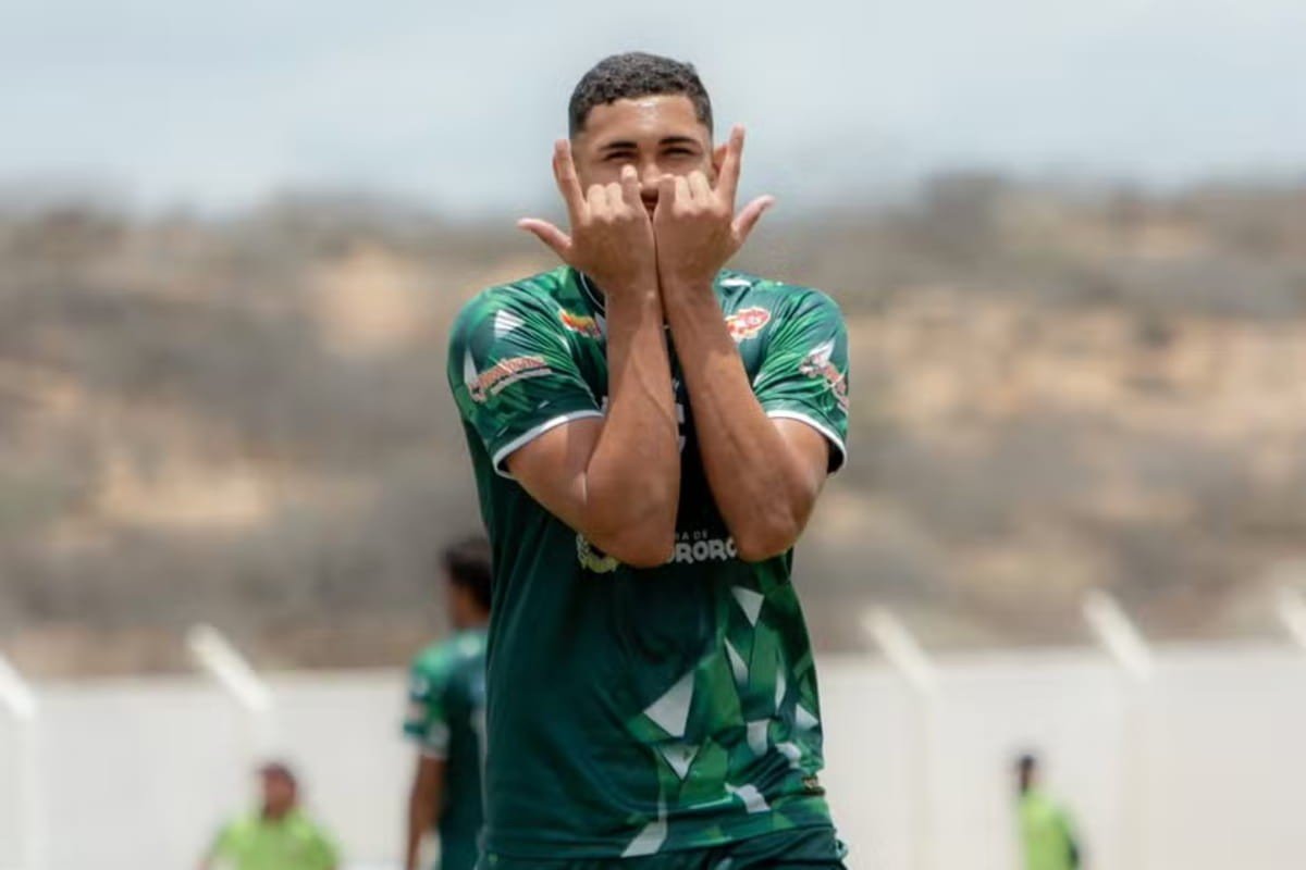 Nome de craque e média de 1,5 gol: conheça o jovem que lidera clube estreante a acesso estadual