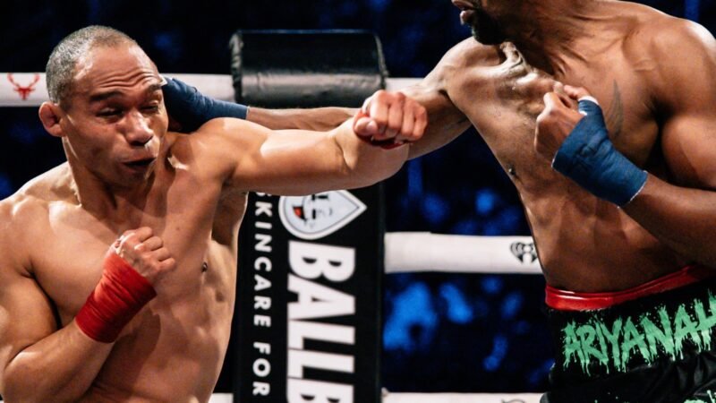 Herring vence Dodson no Bare Knuckle 95 e mantém cinturão do peso-galo em noite de nocautes