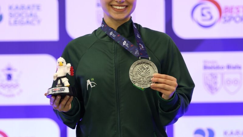 Gabrielle Henrique conquista prata no Mundial de Karatê e sobe ao top 5 do ranking sub-21