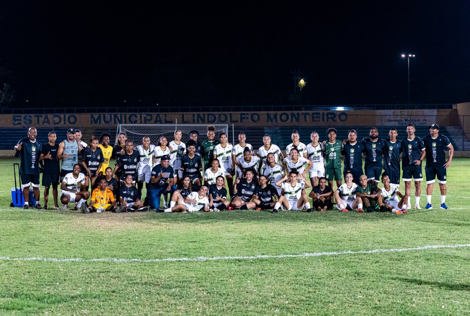 Clube goleia por 14 a 0 no Feminino e parabeniza rival nas redes sociais: “Dedicação e compromisso”
