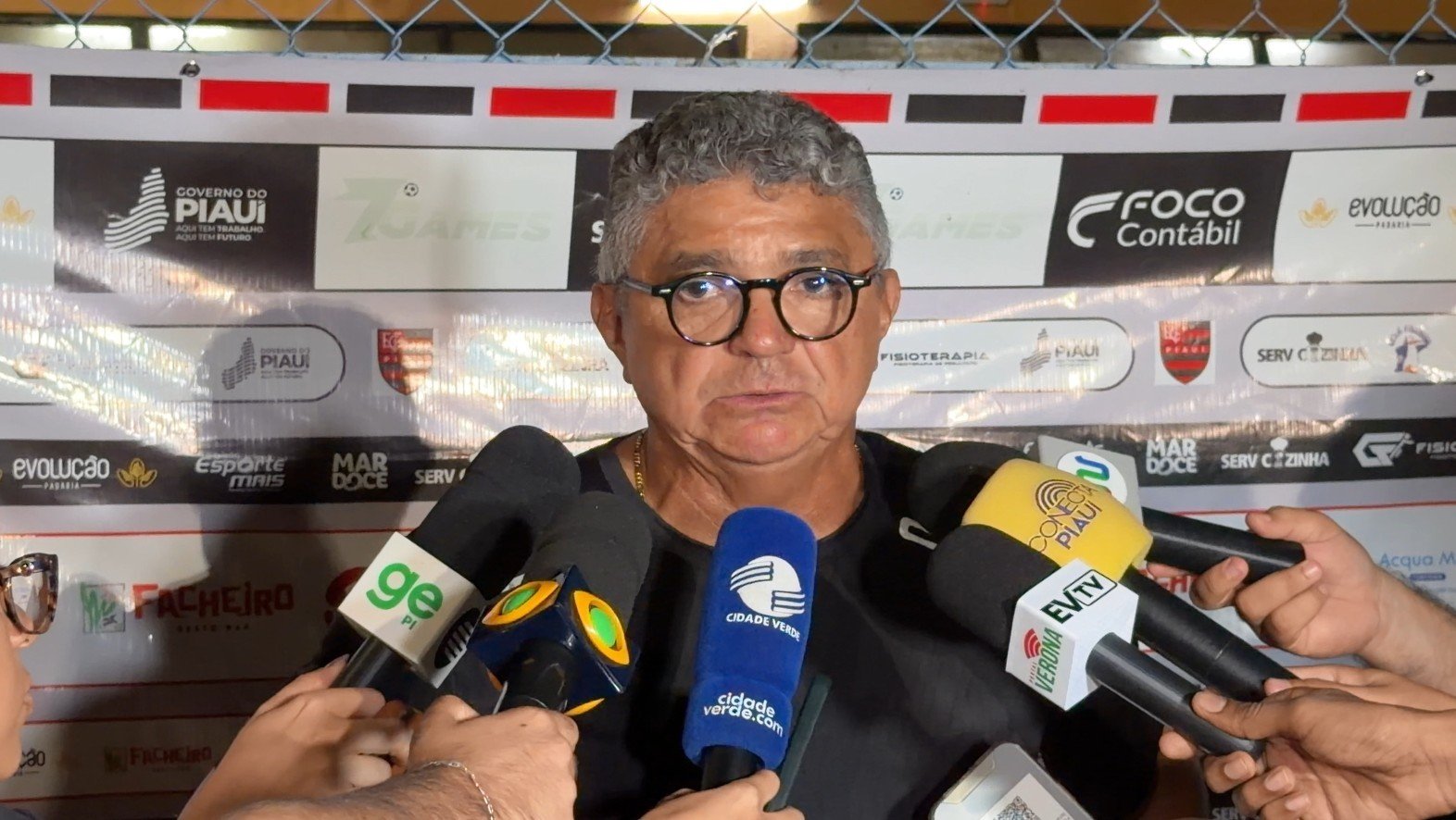 Flávio Araújo cobra torcida do Flamengo-PI e faz apelo para 2º jogo: “Tem que invadir o Lindolfo”