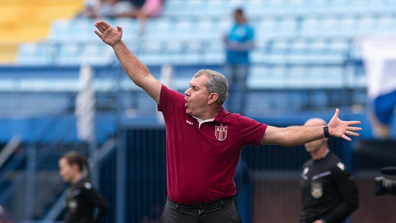 Com Botafogo-SP livre do rebaixamento, Tencati estabelece nova meta na Série B