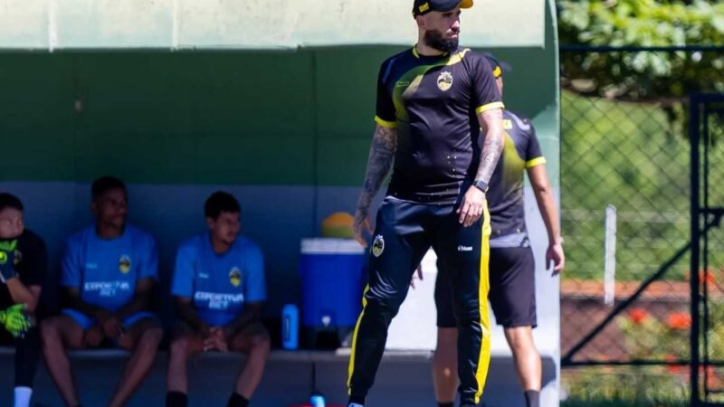 Tanabi anuncia Petterson Martins como técnico para 2027