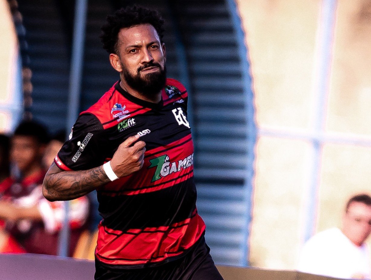 Pelo Flamengo-PI, Everton Heleno se isola na artilharia do Piauiense Série B: “Temporada maravilhosa”
