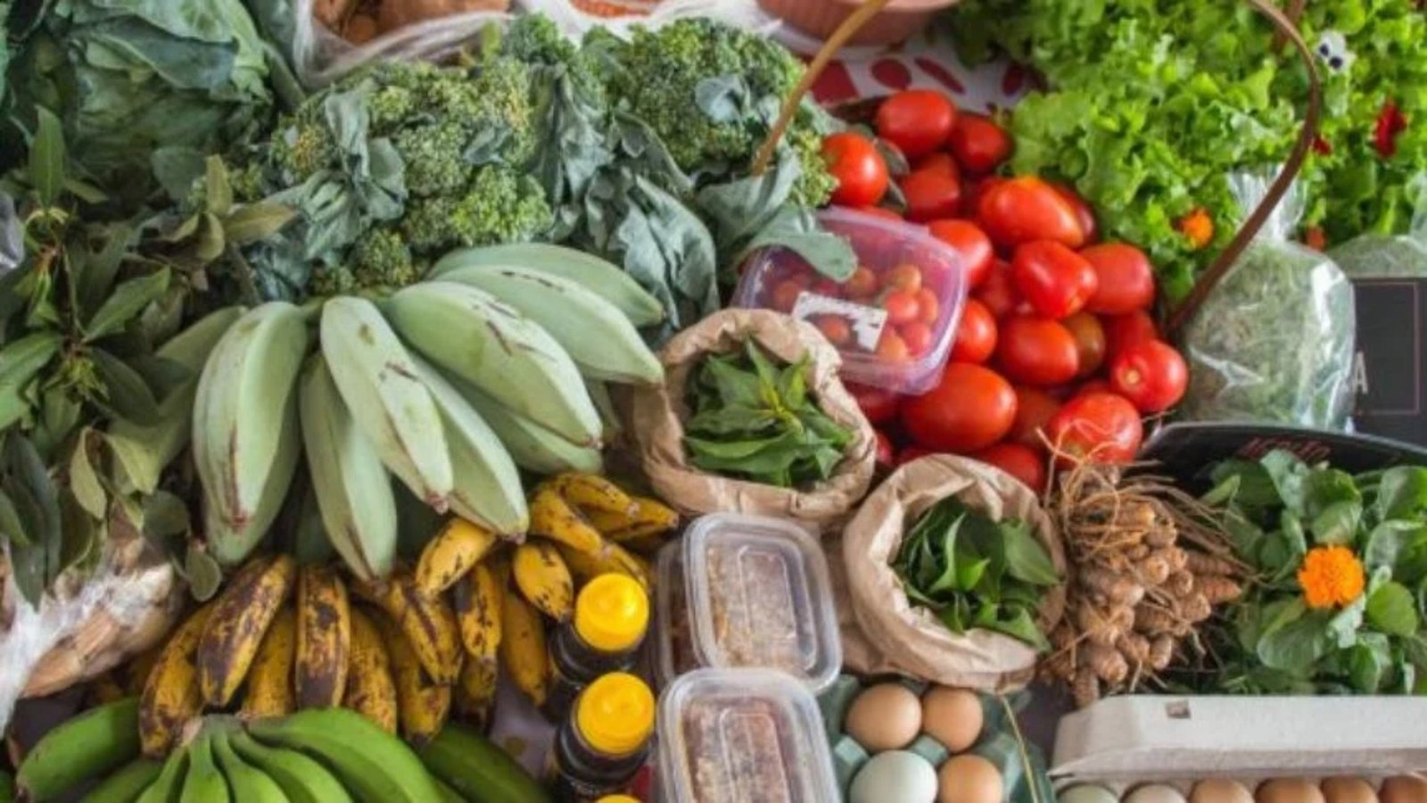 IPCA-15 sobe 0,32% em outubro, puxado pela alta dos alimentos