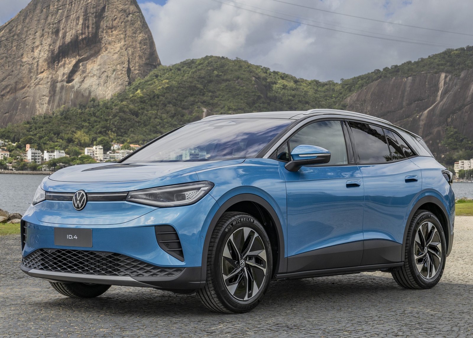 Volkswagen ID.4 chega por R$ 299.990 para uma disputa difícil com os chineses; g1 testou