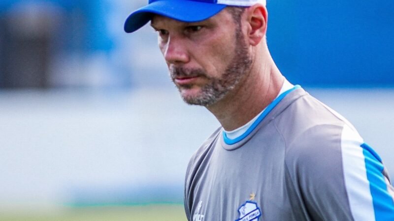 Lembra dele? Ex-técnico do CSA comanda o adversário do CRB nesta sexta-feira